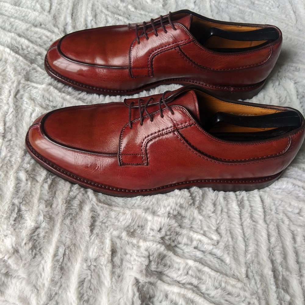 Sold Allen Edmonds Split Toe Derby size 10
